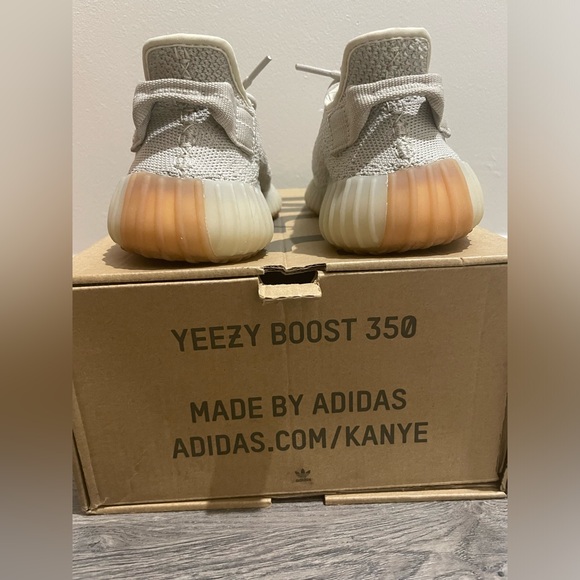 BRAND NEW. Yeezy Boost 350 V2. Wore them once. Comes in original box. Size W5.5 - Picture 7 of 7